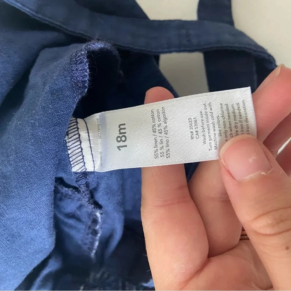 EUC | Carter’s baby‎ boy’s linen blend navy blue jumper — 18 months